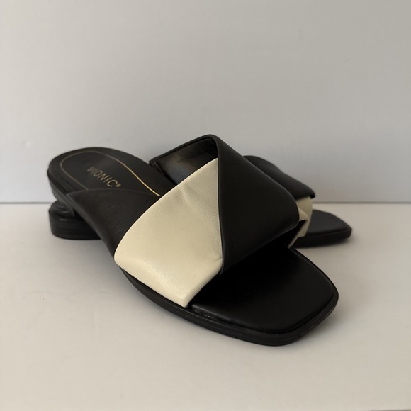 Vionic Shoes - Vionic Miramar Size 8.5 Black & Cream Leather Comfort Slide Sandal Slip On New